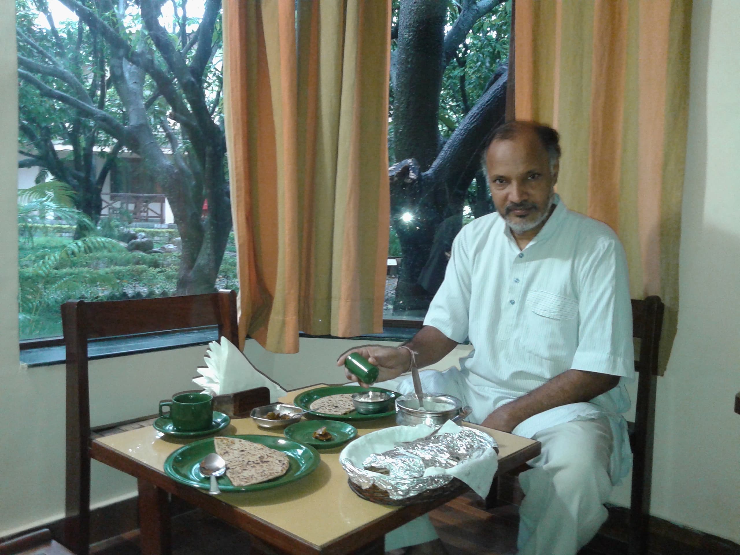 Breakfast with my father during our 2015 journey towards Corbett